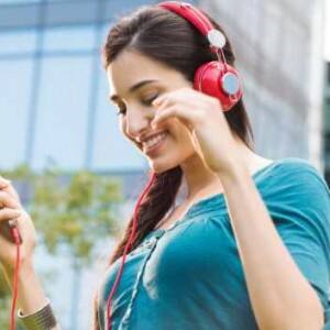 World Music Day - 5 ways music keeps you happy, healthy and fit! World Music Day - 5 ways music keeps you happy, healthy and fit!