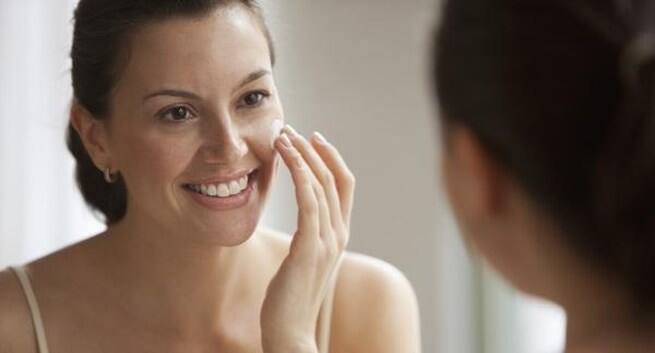 Applying many creams will heal the scar
