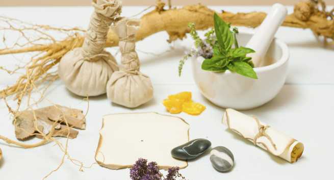 Heating pad with ajwain