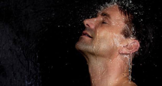 bathing to remove colour from hair