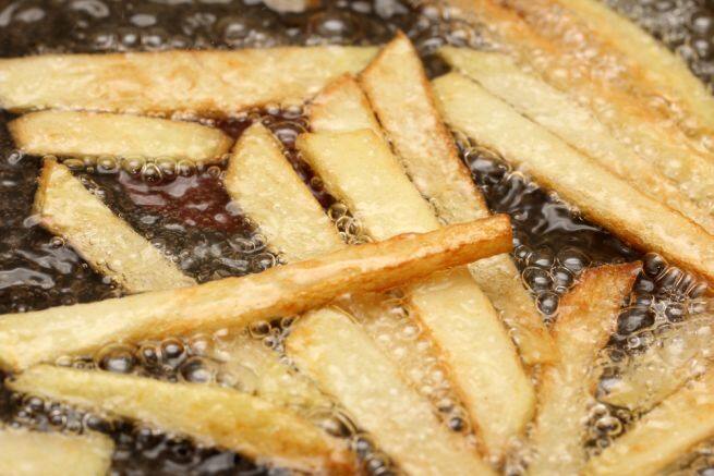 Deep fried foods can lead to severe dehydration during summers