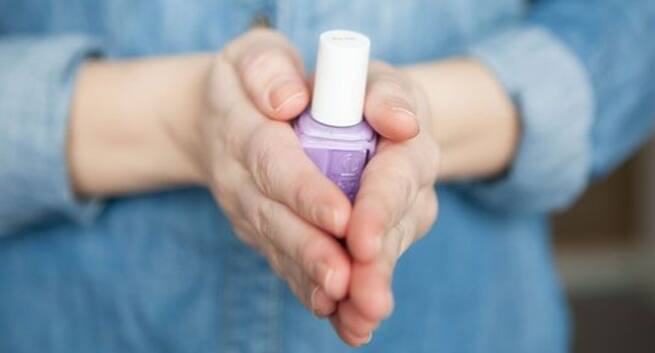 manicure tip