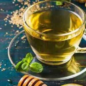 Does adding herbs, spices and honey in warm lemon water aid weight loss? Does adding herbs, spices and honey in warm lemon water aid weight loss?
