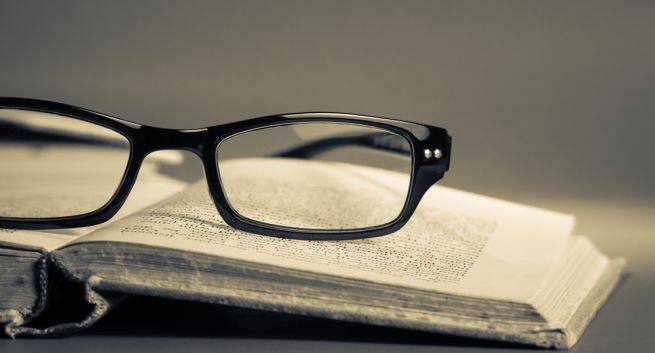 Reading Glasses Hindi