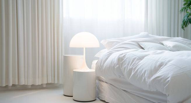 You-need-brighter-reading-light Hindi