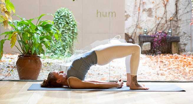 Setubandhasana