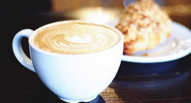 Tips-to-beat-cravings-for-caffeine Hindi