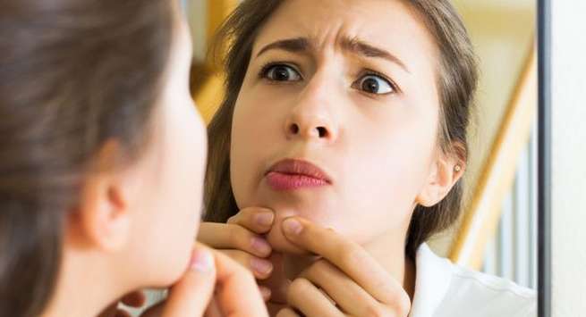 Popping-a-pimple hindi