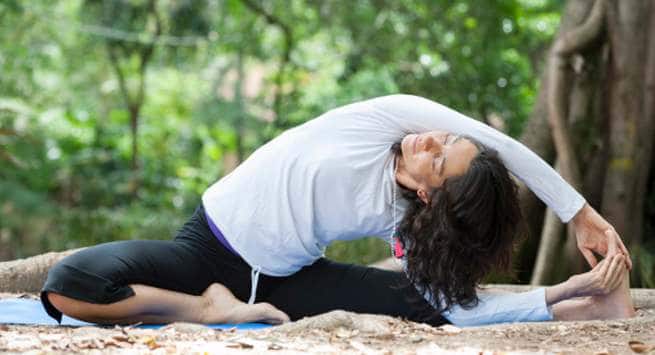Yoga asanas to detox your gut