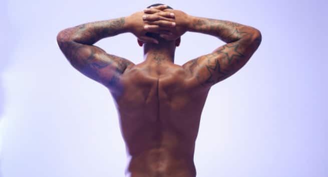 Yoga asanas to sculpt a V-shaoed back
