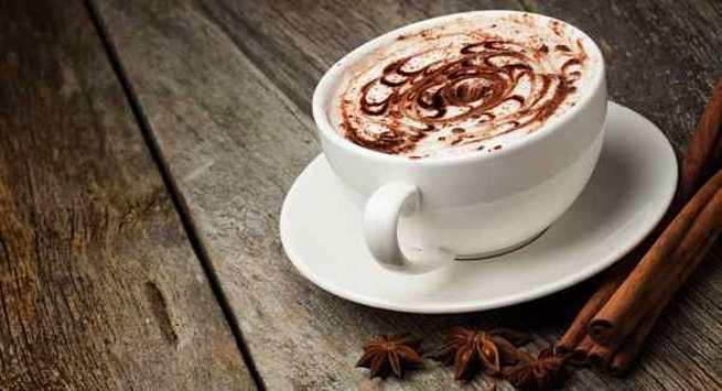 drink coffee