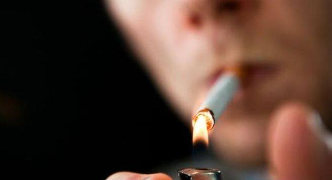 Smoking is allergic Hindi