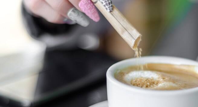 You-add-sugar-to-your-morning-beverage reasons you feel hungry even after eating a heavy breakfast