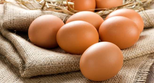 Plastic eggs found in Orissa school; here's how you can identify the fake ones Plastic eggs found in Orissa school; here's how you can identify the fake ones