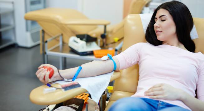 women-cant-donate-blood Hindi