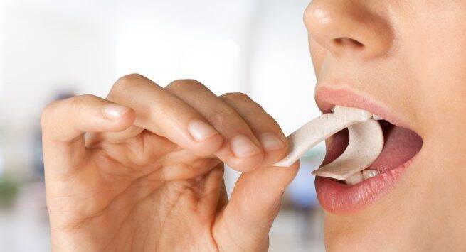 Sugar-free-chewing-gum foods you will never believe contain artificial sweeteners