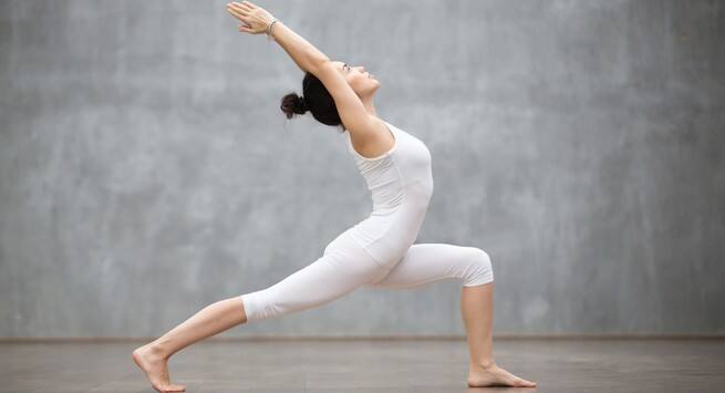 Virabhadrasana 1