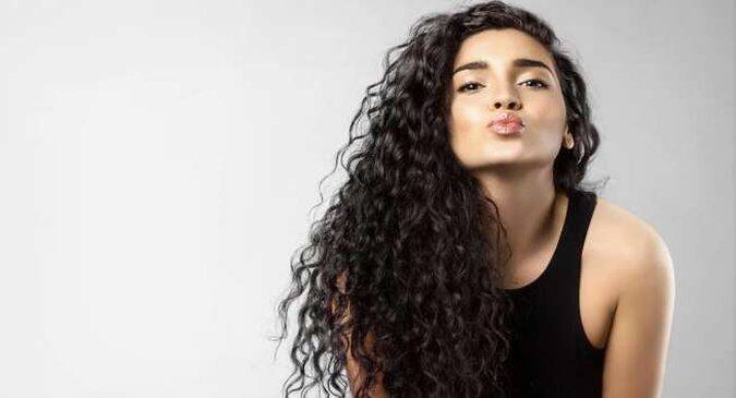 Can using apple cider vinegar really make your hair grow? Can using apple cider vinegar really make your hair grow?