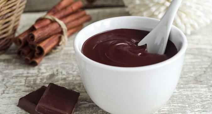 Delicious yoghurt cocoa face mask to soften and moisturise your skin Delicious yoghurt cocoa face mask to soften and moisturise your skin