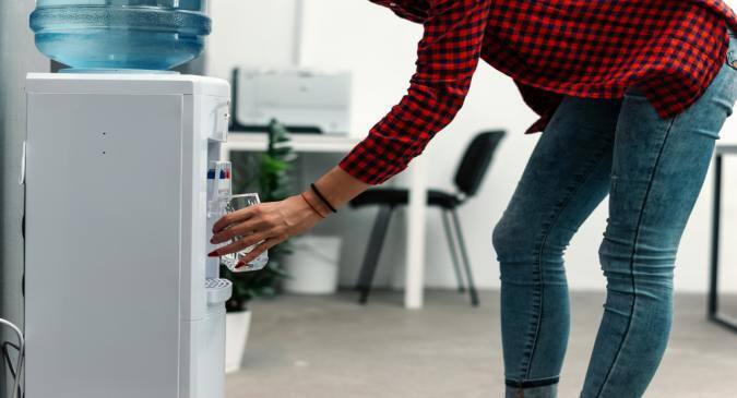 Drink water in office machine 1