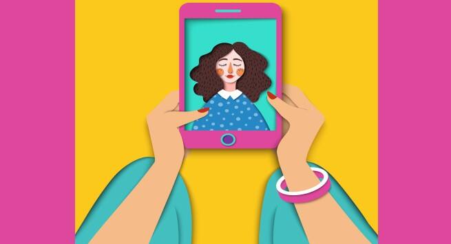 selfie Hindi