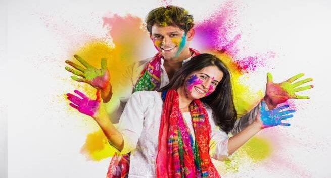 Tips to save hair, skin, eyes from ill-effects of Holi colours Tips to save hair, skin, eyes from ill-effects of Holi colours