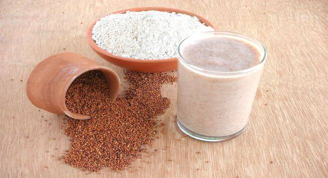 Nachni porridge smoothie Hindi