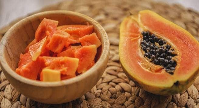 papaya-for-chapped-lips