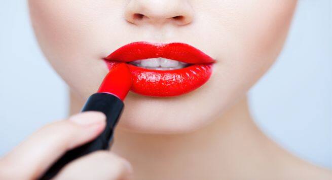 red lipstick