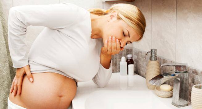 vomiting in pregnancy1