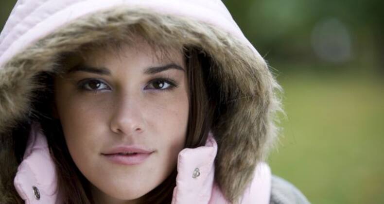 Tips to manage different skin types in the monsoon season (Gallery)