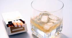 Smoking, binge boozing alters DNA and accelerates ageing