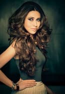 Karishma Kapoor Beauty Tips: 46 की उम्र में भी एंटी एजिंग से कोसों दूर ​​हैं करिश्मा कपूर, फॉलो करती हैं सिर्फ ये 3 टिप्स!