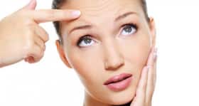 Keep wrinkles at bay with these face yoga poses
