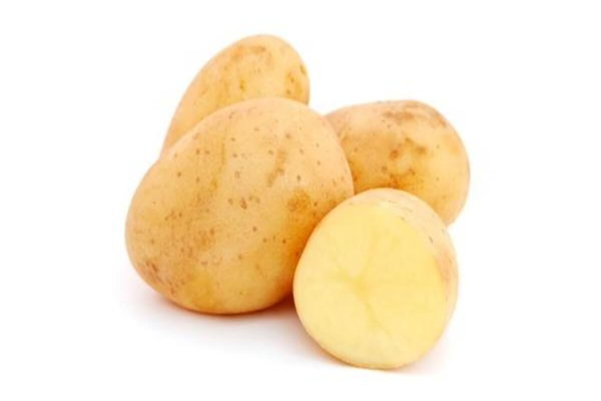Use Potatoes To Make Your Skin Glow Thehealthsite Com use potatoes to make your skin glow
