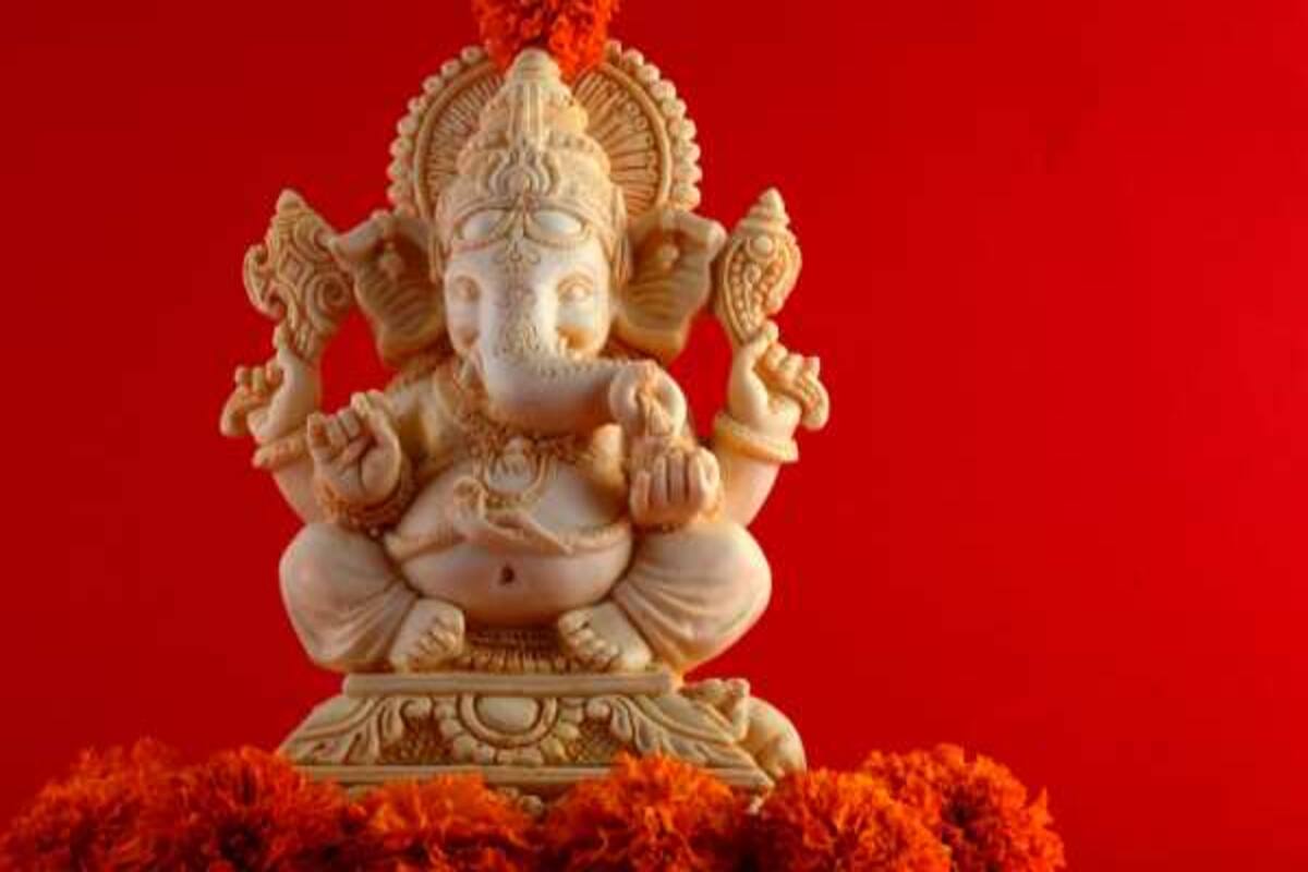 10 Things Lord Ganesha Signifies About Health And Life Thehealthsite Com The desire and ability of lord ganesh to reach in every nook and cranny of the mind. 10 things lord ganesha signifies about