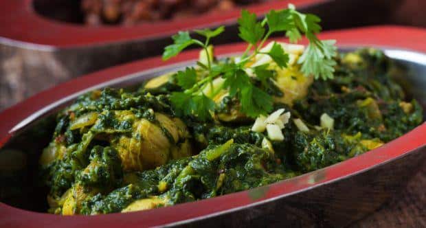 Murgh Saag wala