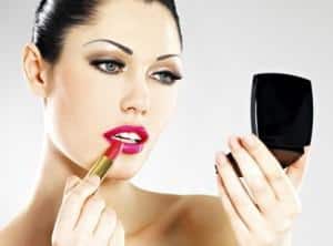 right lip colour