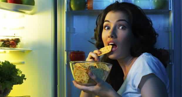 10 Tips To Prevent Hunger Pangs And Cravings At Night