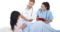 Is it okay to wear contact lenses during labour? (query)