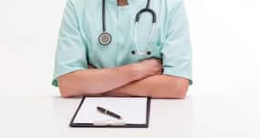 Arpan Doshi makes India proud by becoming the youngest UK doctor