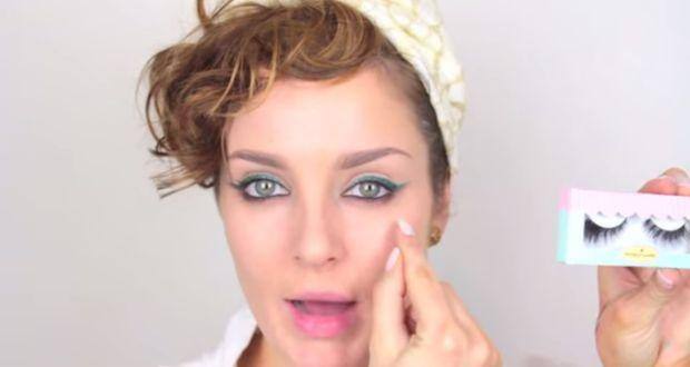 colored eyeliner