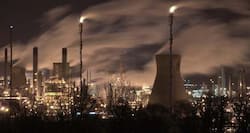 Deadly air pollution takes a toll on the life expectancy of China