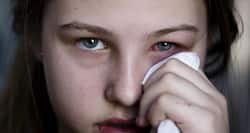Try these fool-proof remedies for pink eye