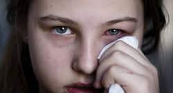 10 striking symptoms of viral conjunctivitis or pinkeye