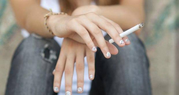 smoking teen
