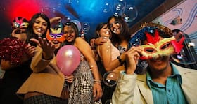 Veere Di Wedding: Why you should choose the girl squad over everything else? Veere Di Wedding: Why you should choose the girl squad over everything else?