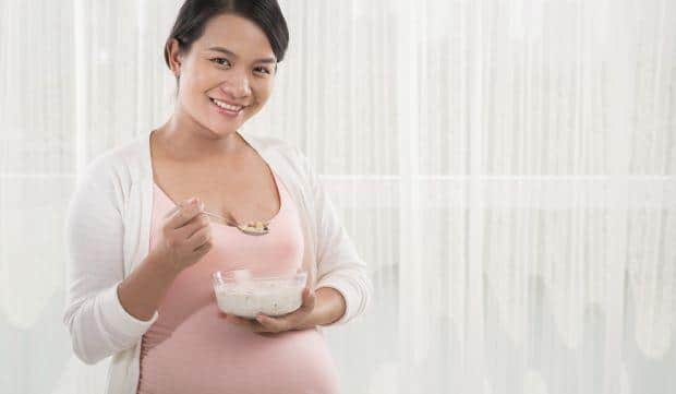 Never eat for two during pregnancy 