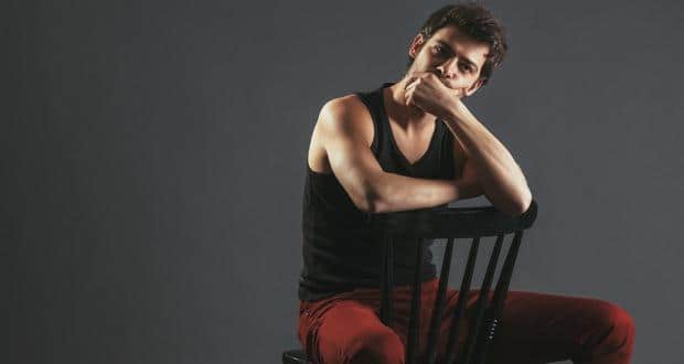 Sleeveless tee shirts on men