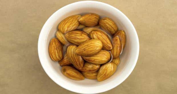 Why soaked almonds are so good for your ehalth